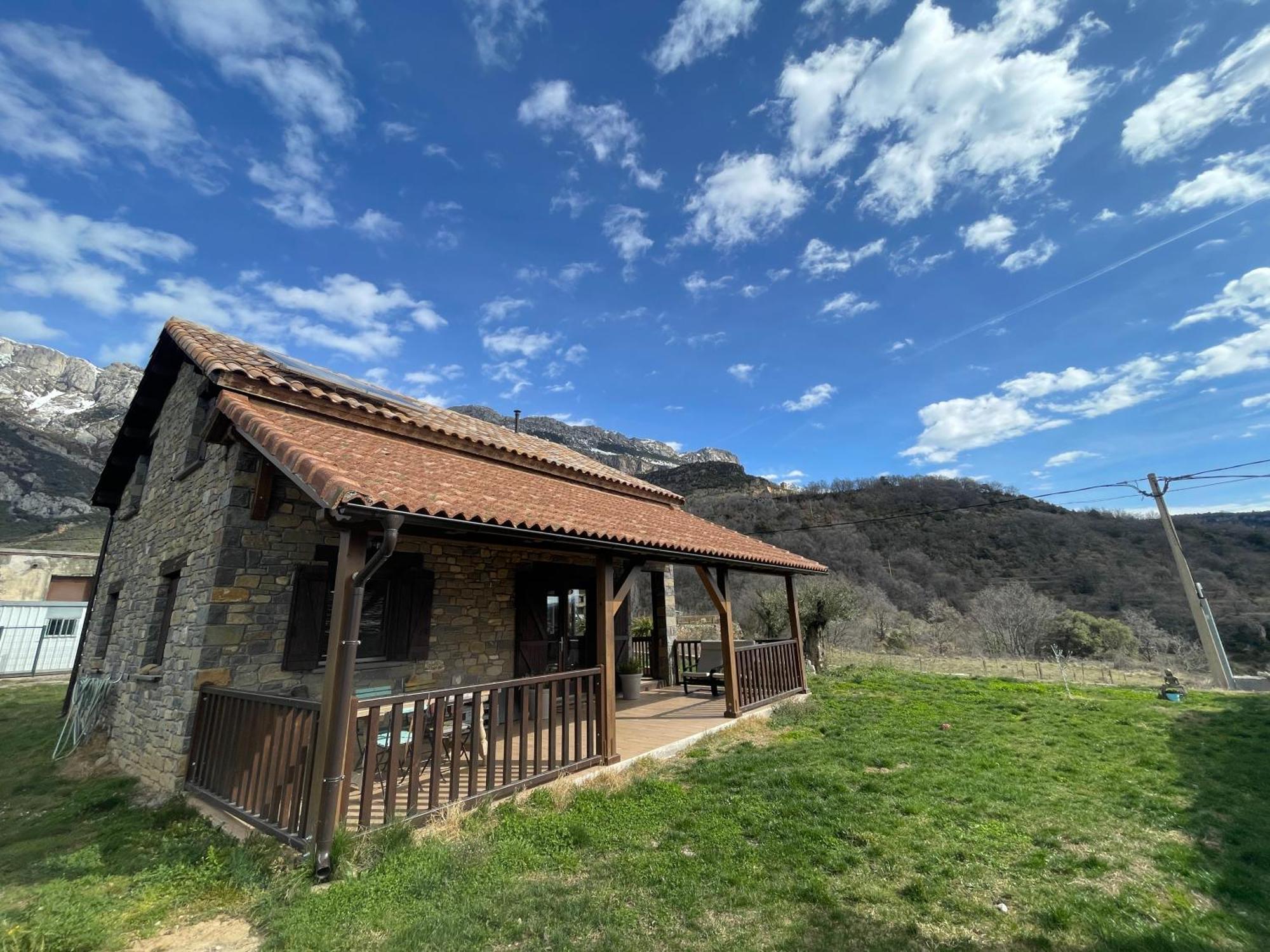 La Casa Del Plano * Los Molinos (Huesca)