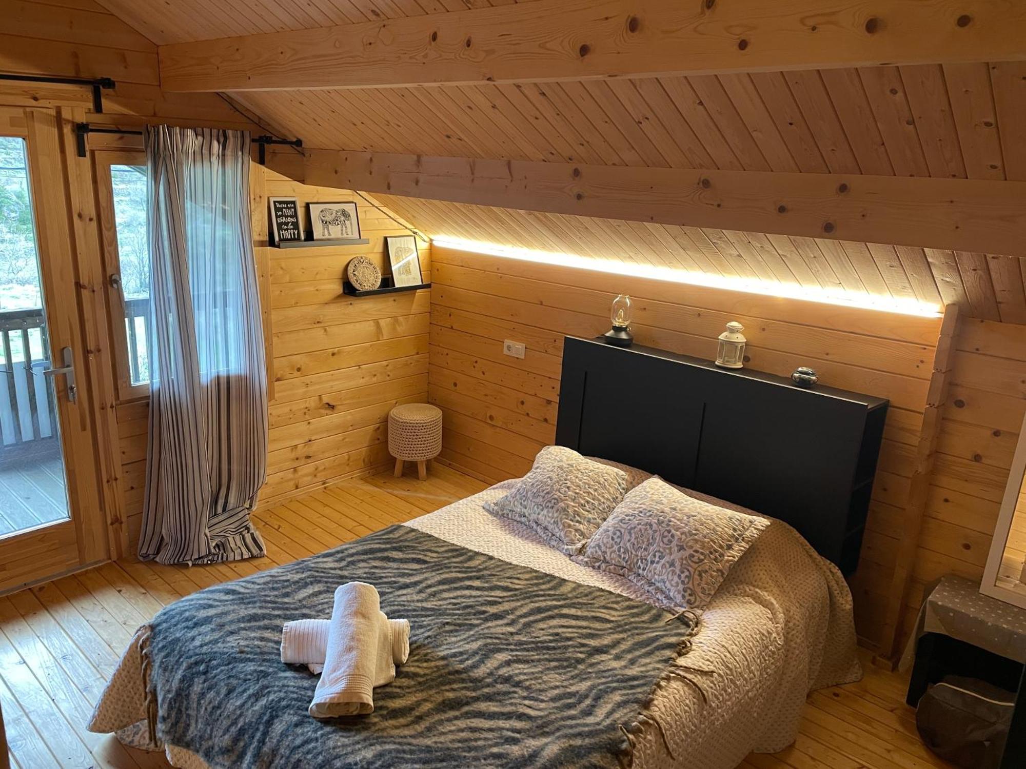 La Casa Del Plano Apartment Los Molinos (Huesca)