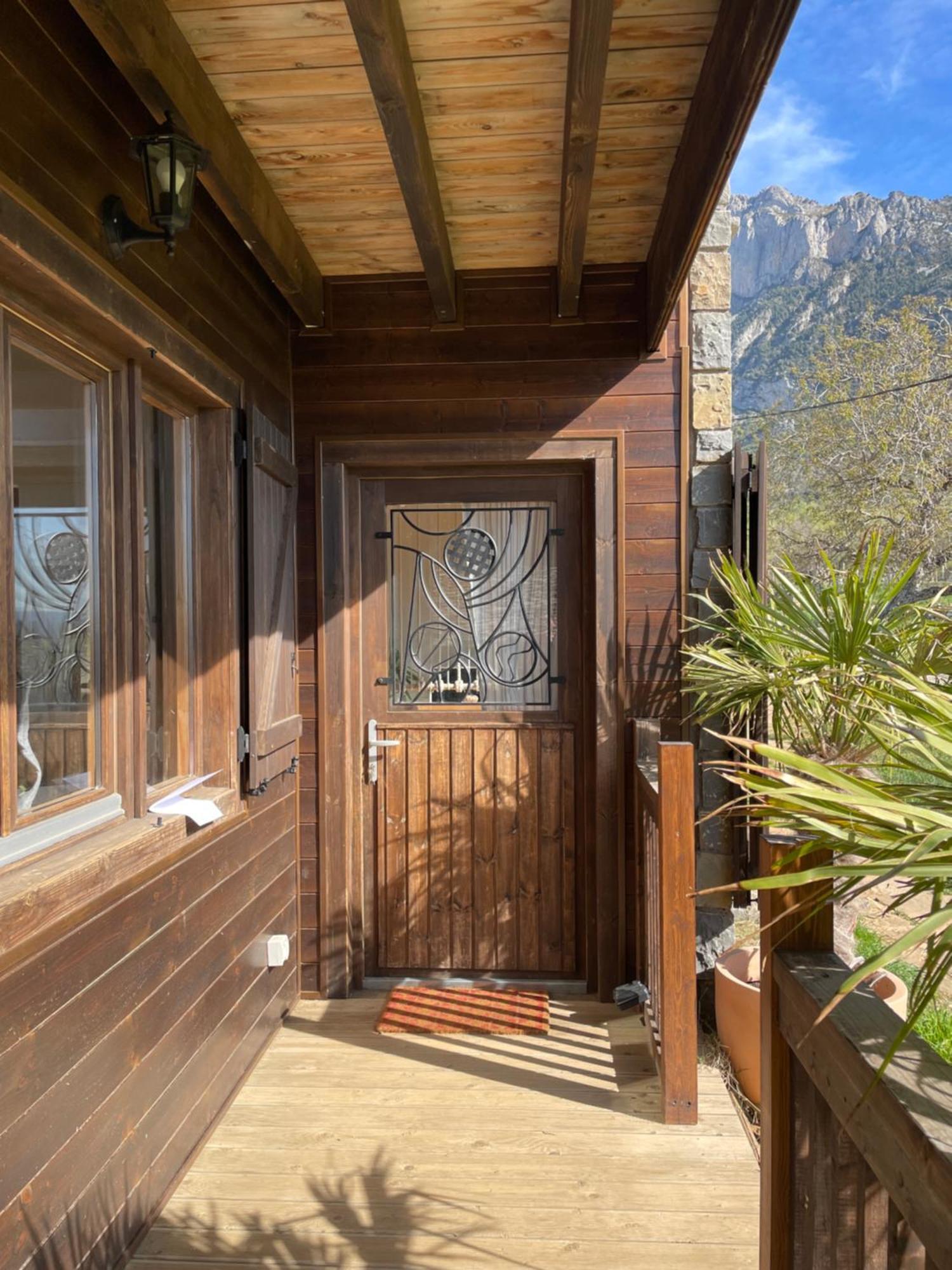 La Casa Del Plano * Los Molinos (Huesca)